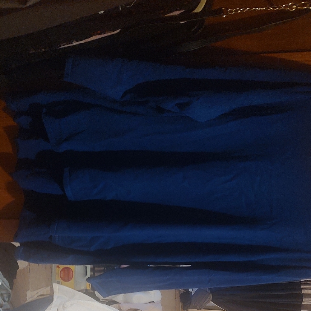 Tahari Women's Vibrant Blue Crew Neck Sweater